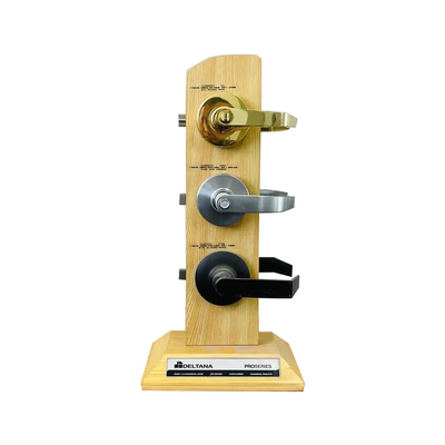 China Custom Wooden Display Racks Countertop 3 Set Door Lock Display supplier