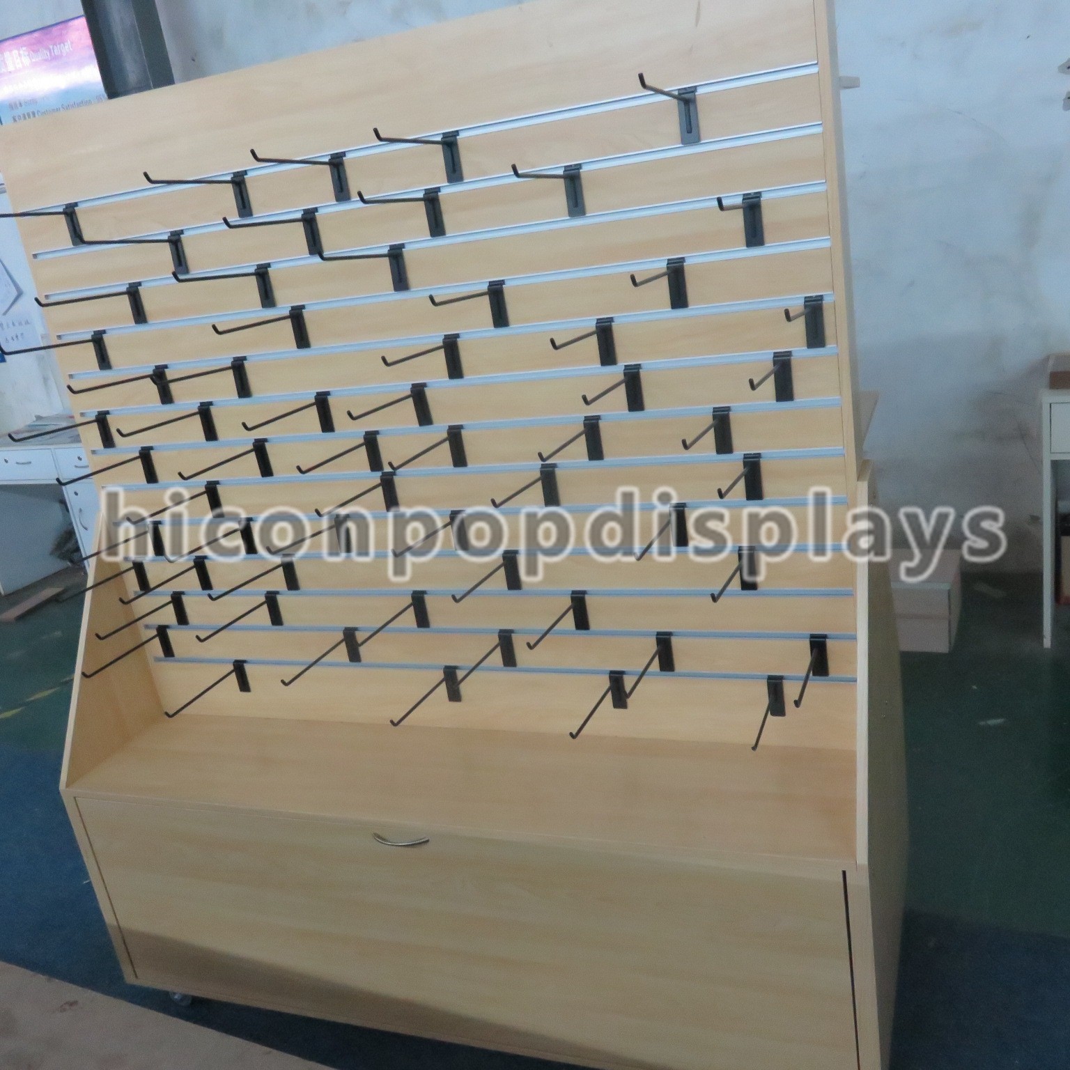 Painting Wooden Display Racks , Wall Mounted Display Shelves